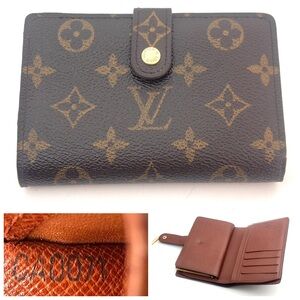 Excellent condition Authentic Louis Vuitton Monogram French Kiss Lock wallet